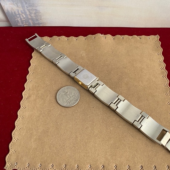 Vintage Fossil Peak a Boo 2 Tone Bracelet Watch - Picture 9 of 10